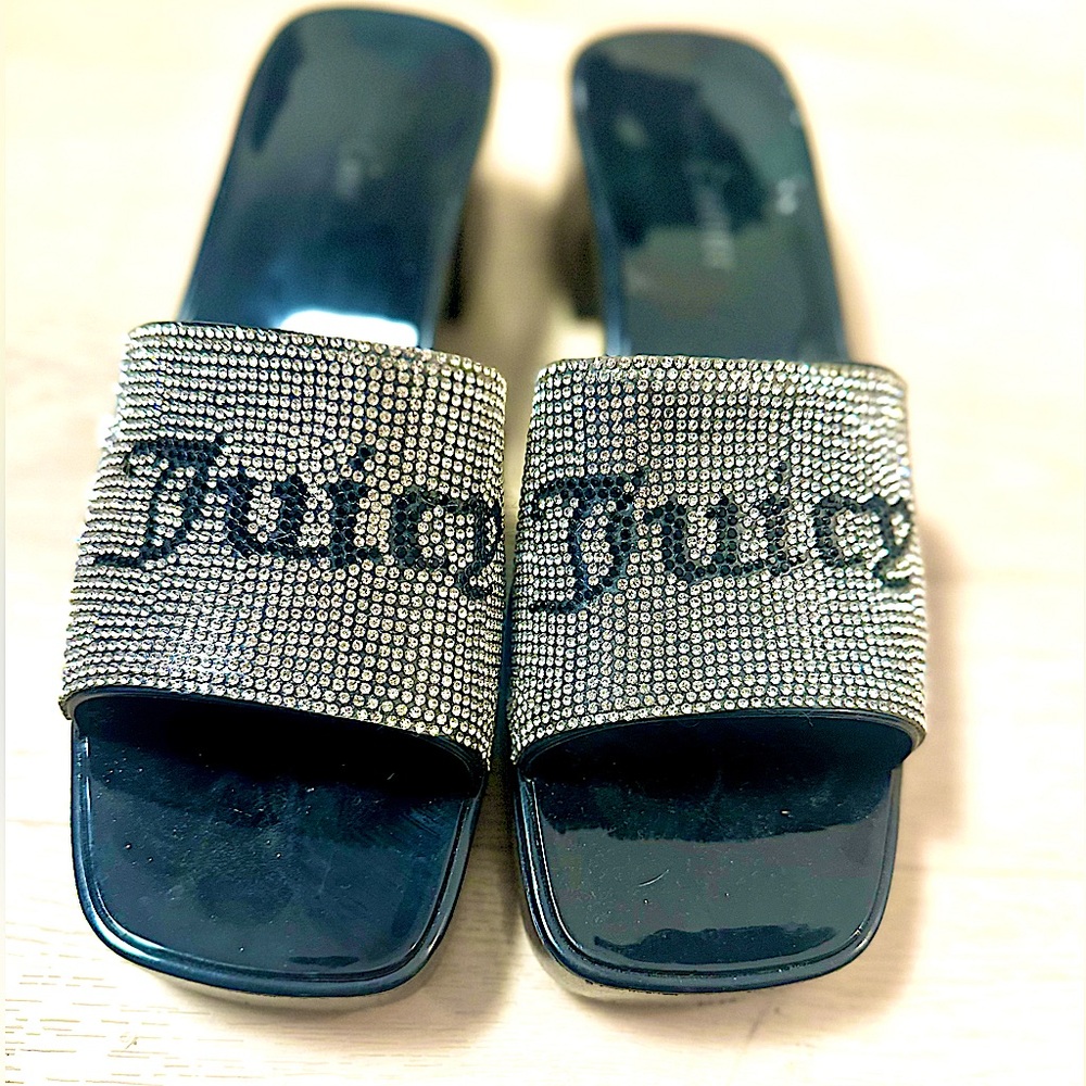JUICY COUTURE Women's Harmona Black & Silver Slip-On Glitz Dress Sandals Size 10